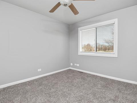 1087 Cascade Dr, Aurora, IL 60506 photo 14