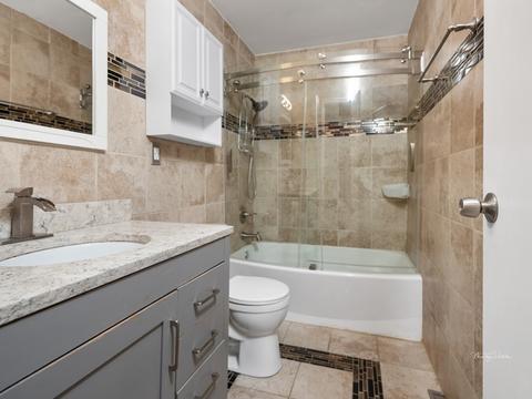 1087 Cascade Dr, Aurora, IL 60506 photo 12