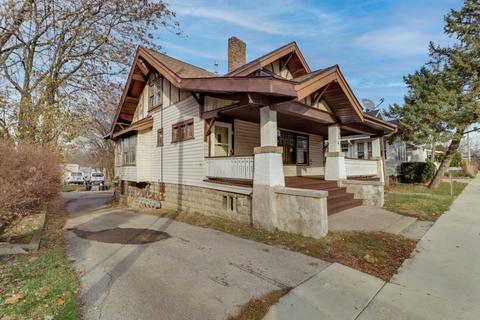 604 Emerson St, Bloomington, IL 61701 photo 6