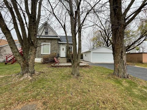 118 N Cedar St, Gardner, IL 60424 photo 2