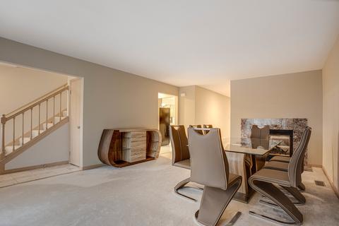 1795 Lakeview Dr #A, Wheeling, IL 60090 photo 3