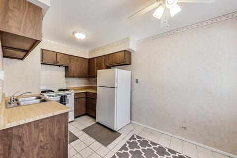 867 Cambridge Pl, Wheeling, IL 60090 photo 8