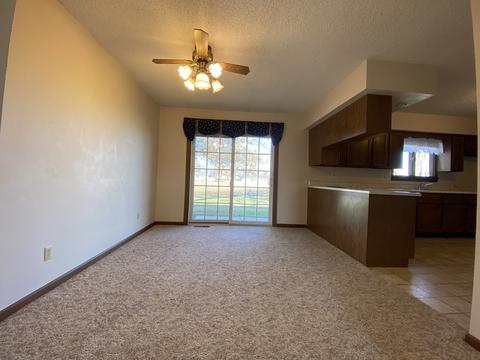 901 Logan St, Chenoa, IL 61726 photo 8