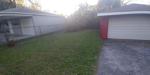 16424 Wolcott Ave, Markham, IL 60428 photo 2