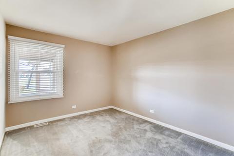 1400 Michael Ct, Hoffman Estates, IL 60192 photo 13