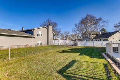 1400 Michael Ct, Hoffman Estates, IL 60192 photo 18