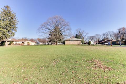 1114 Kern St, Normal, IL 61761 photo 32