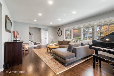 341 Pine St, Deerfield, IL 60015 photo 4