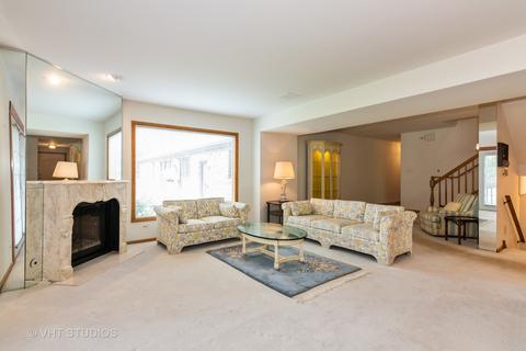 1930 Golfview Dr, Bartlett, IL 60103 photo 4