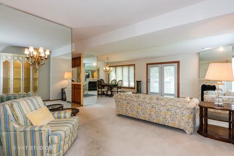 1930 Golfview Dr, Bartlett, IL 60103 photo 6