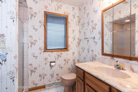 1930 Golfview Dr, Bartlett, IL 60103 photo 16