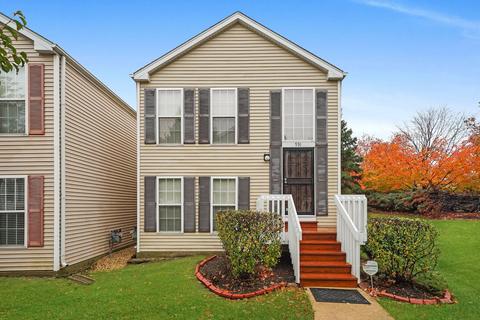 931 Symphony Dr, Aurora, IL 60504 photo 2