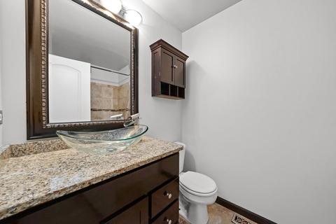 931 Symphony Dr, Aurora, IL 60504 photo 16