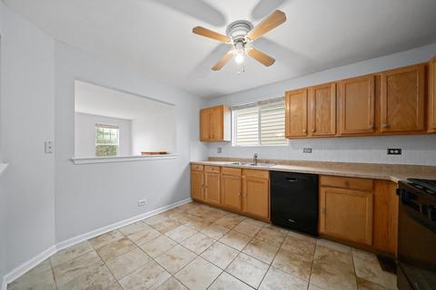 931 Symphony Dr, Aurora, IL 60504 photo 8