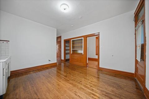 2521 S Avers Ave, Chicago, IL 60623 photo 9
