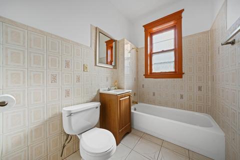 2521 S Avers Ave, Chicago, IL 60623 photo 21