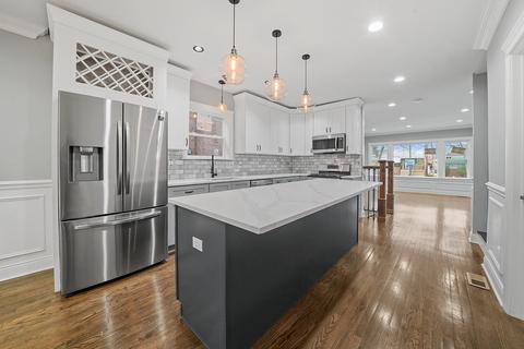 2251 E 93rd St, Chicago, IL 60617 photo 6