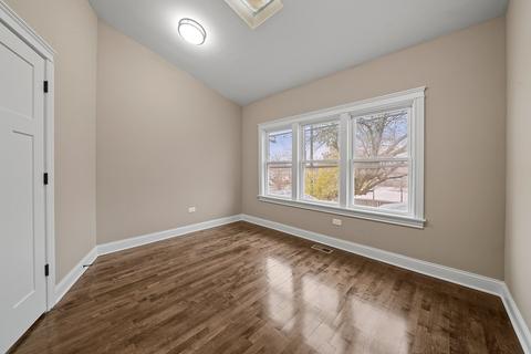 2251 E 93rd St, Chicago, IL 60617 photo 12