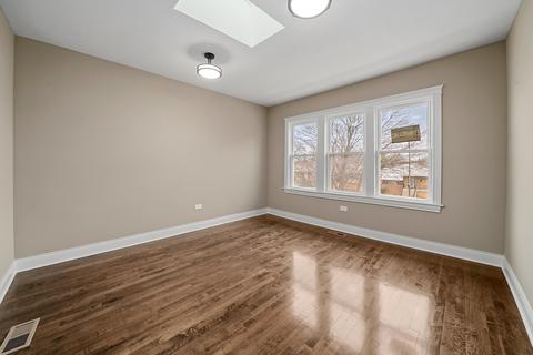 2251 E 93rd St, Chicago, IL 60617 photo 10
