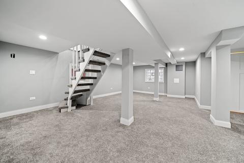 2251 E 93rd St, Chicago, IL 60617 photo 15