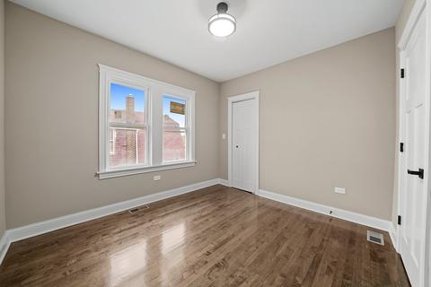 2251 E 93rd St, Chicago, IL 60617 photo 11