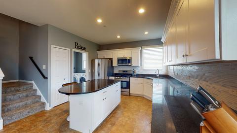 1321 Bison Ln, Hoffman Estates, IL 60192 photo 3