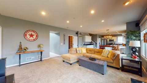 1321 Bison Ln, Hoffman Estates, IL 60192 photo 8
