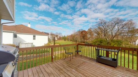 1321 Bison Ln, Hoffman Estates, IL 60192 photo 31