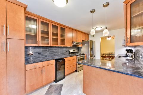 1546 Buxton Ct #A2, Wheeling, IL 60090 photo 5