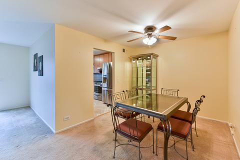 1546 Buxton Ct #A2, Wheeling, IL 60090 photo 13