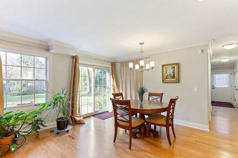 1005 Mohawk Rd, Wilmette, IL 60091 photo 16