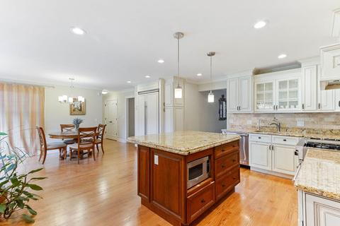 1005 Mohawk Rd, Wilmette, IL 60091 photo 12