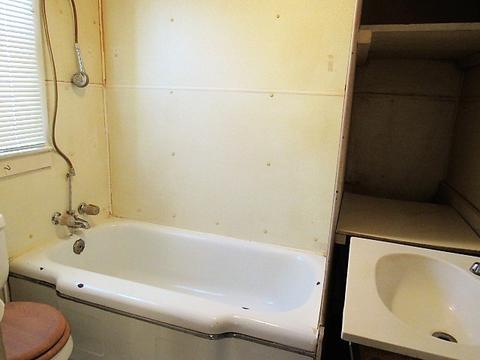 1129 E Main St, Clinton, IL 61727 photo 10