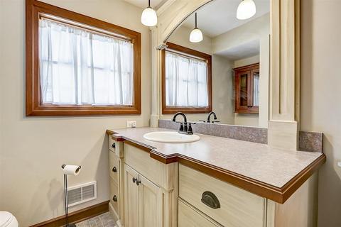 1202 N William St, Joliet, IL 60435 photo 17