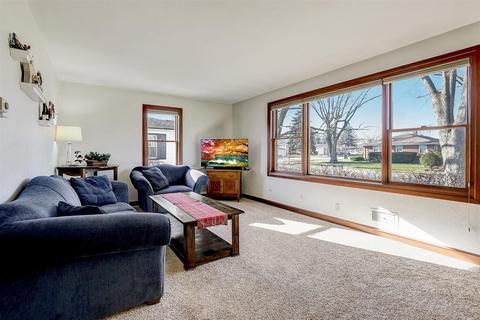 1202 N William St, Joliet, IL 60435 photo 4