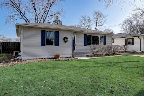 1202 N William St, Joliet, IL 60435 photo 3