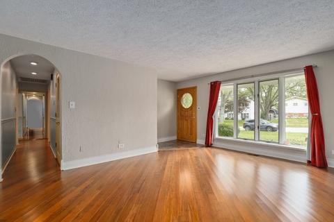 1650 Pierce Rd, Hoffman Estates, IL 60169 photo 14