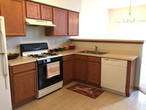 6925 Creekside Dr, Plainfield, IL 60586 photo 9