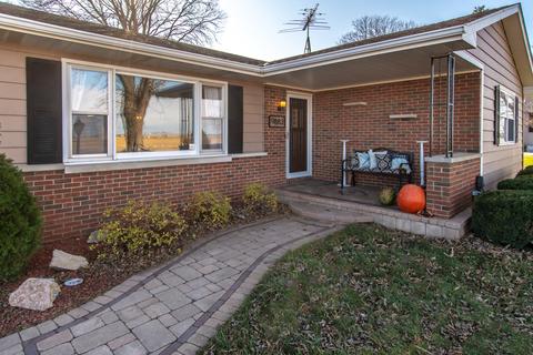 9883 Brisbin Rd, Morris, IL 60450 photo 2