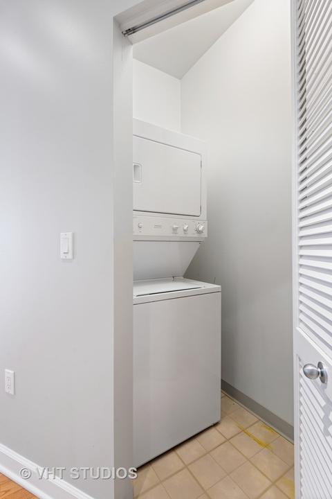 233 E 13th St #609, Chicago, IL 60605 photo 17