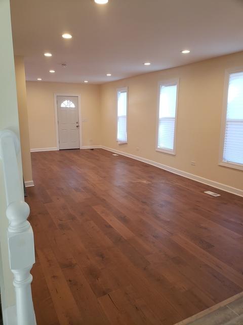 311 Forest Ave, Aurora, IL 60505 photo 3
