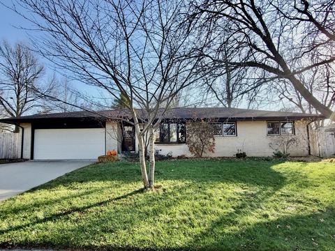 1107 Valentine Dr, Normal, IL 61761 photo 1
