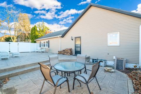124 E 11th St, Lockport, IL 60441 photo 20