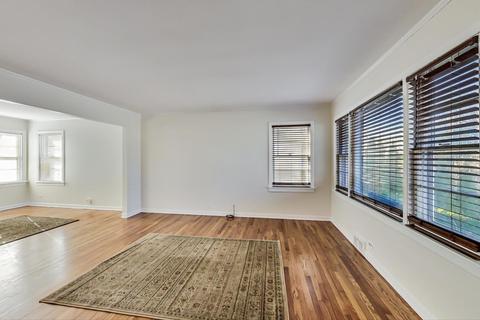 2324 Nathaniel Pl, Evanston, IL 60202 photo 5