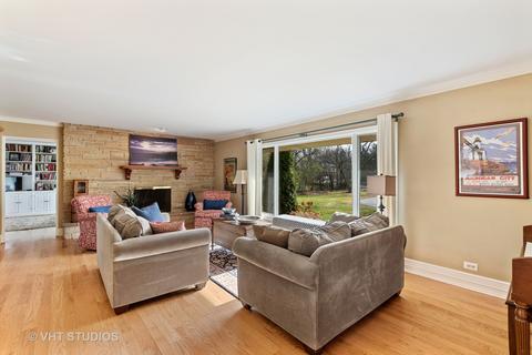 375 Maple Row, Northfield, IL 60093 photo 12