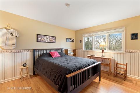 375 Maple Row, Northfield, IL 60093 photo 20