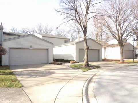 3537 Golfview Dr, Hazel Crest, IL 60429 photo 1