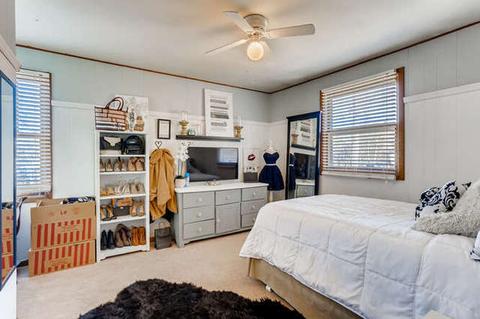868 Van St, Elgin, IL 60123 photo 18