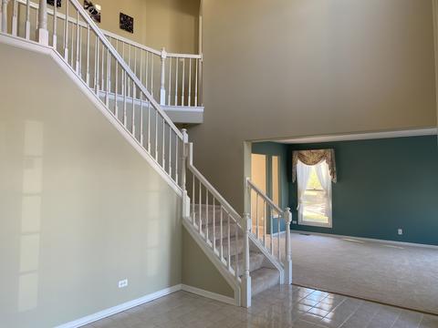 1627 Arquilla Dr, Algonquin, IL 60102 photo 5