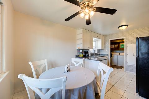 7729 Central Ave, Burbank, IL 60459 photo 6